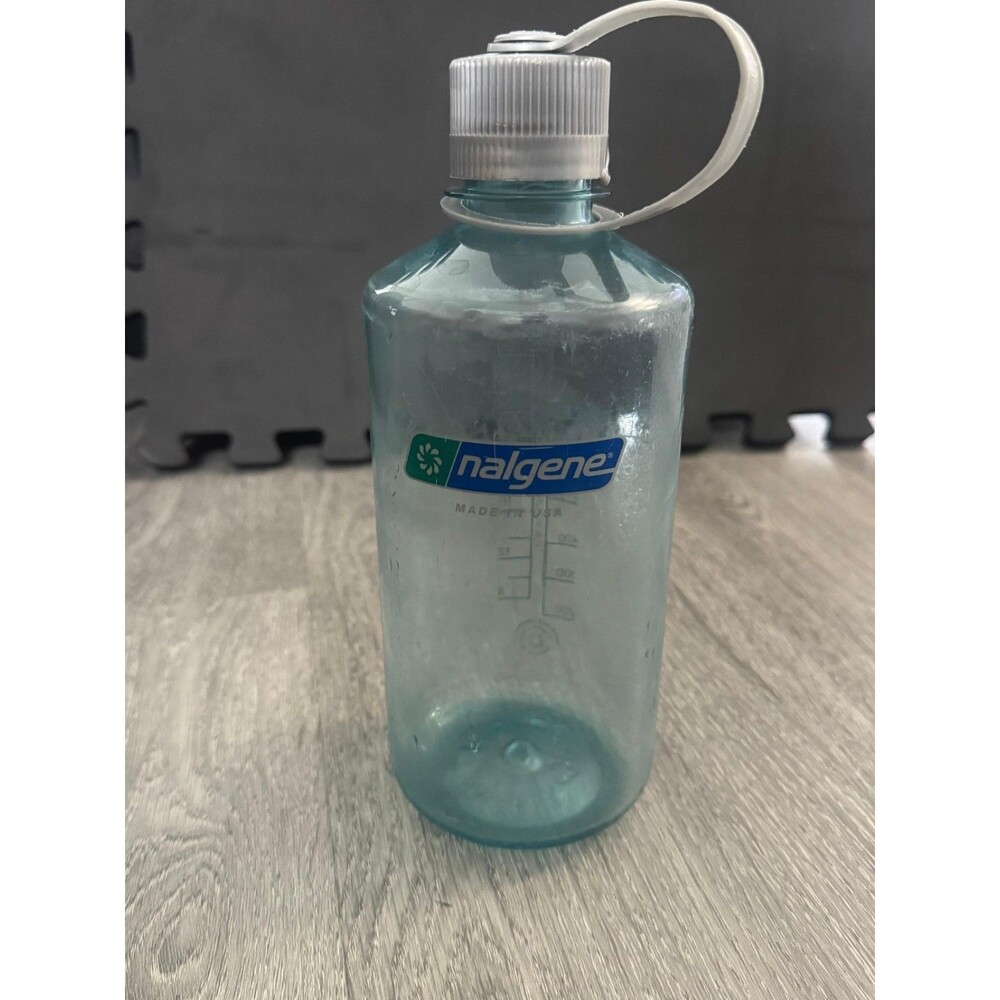 Nalgene 32oz/1000ml Water Bottle - Clear/Purple/Green cup